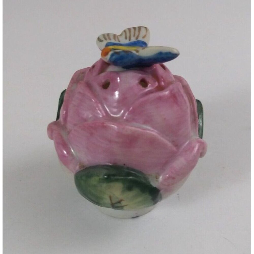 Vintage Butterflies On Rose Buds Under Archway 2.25" Salt & Pepper Shakers Japan - Picture 11 of 16
